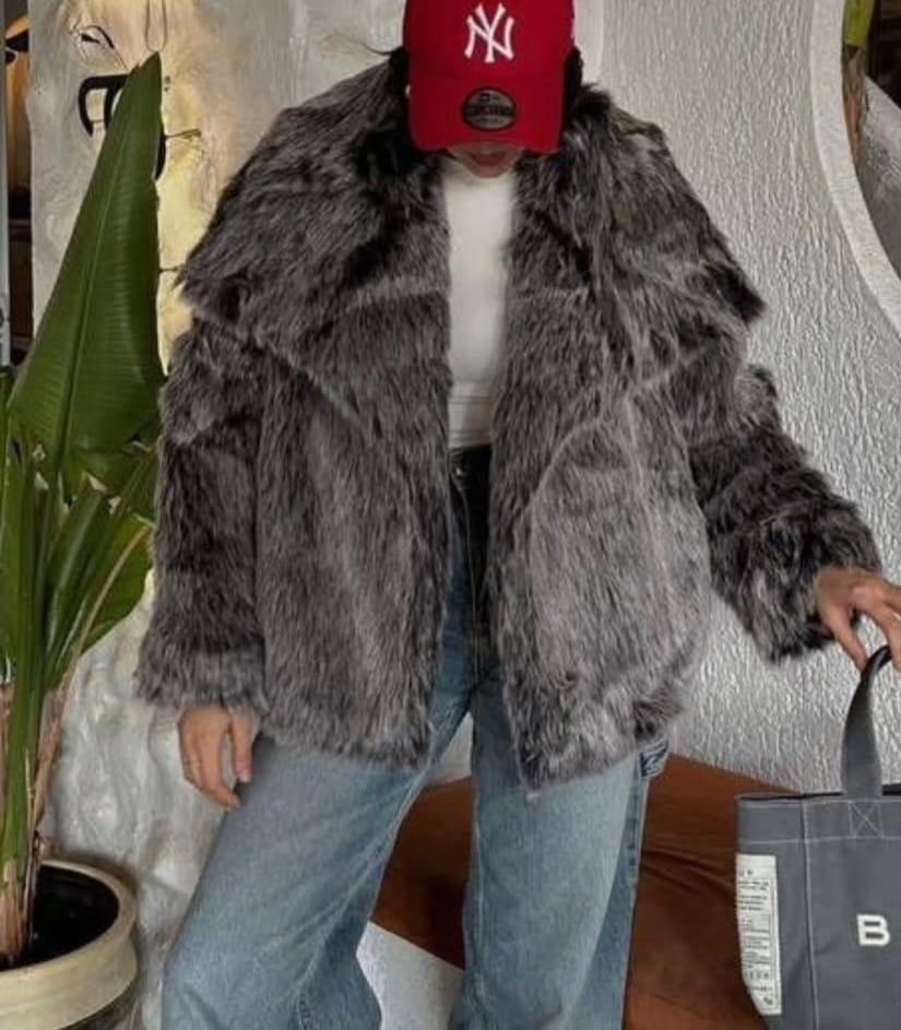 0730aba6-8320-41d5-8eee-a532c91233ca Faux fur grey coat - Image 1