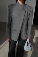 Tailored grey blazer - Image 2