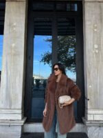 Brown faux fur - Image 2