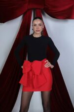 Red bow skirt